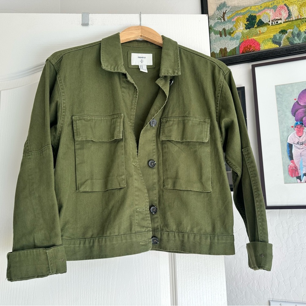 Forever 21 Rock n Roll Embroidered Jacket. Size: Medium. Excellent condition - Picture 3 of 12